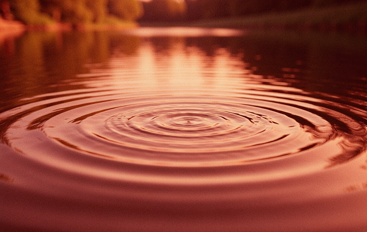 Rhythmische Wasserwellen